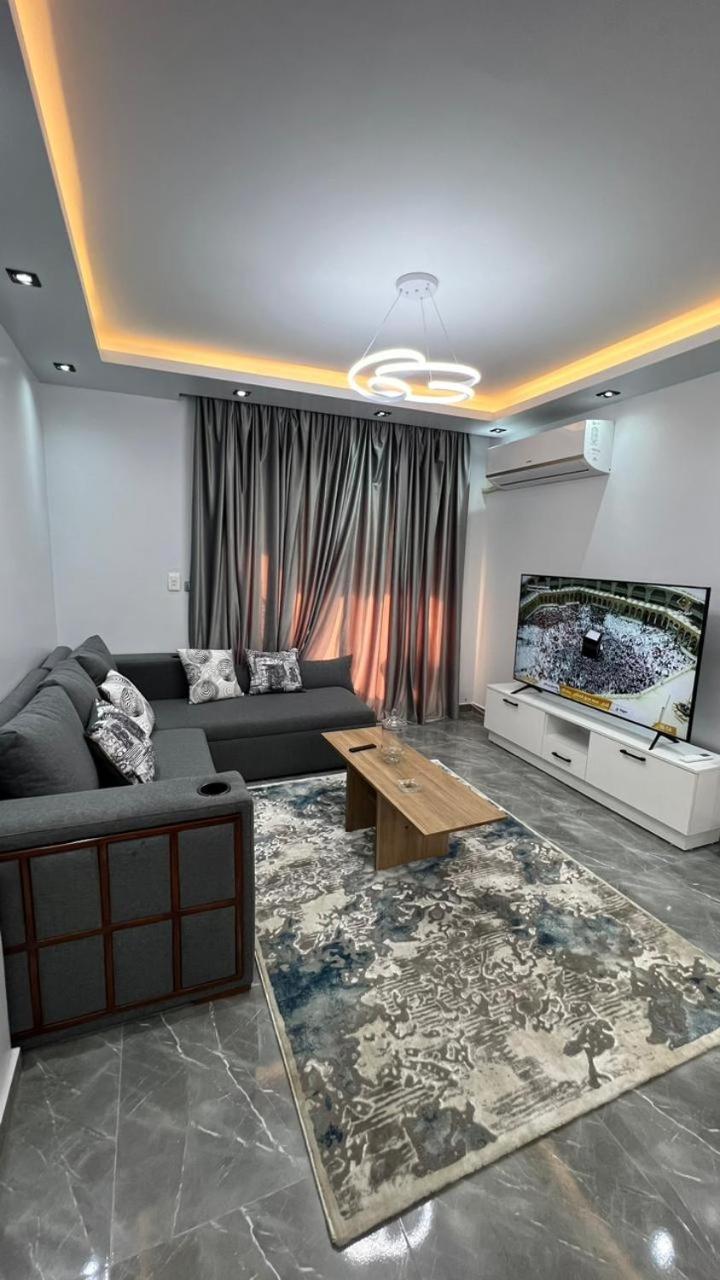 Apartment G46 Alrehab Cairo